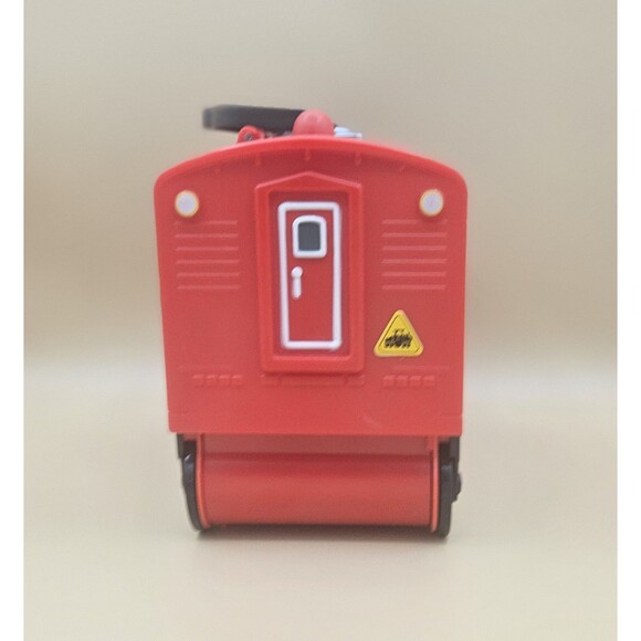 Chuggington Wilson Carry Case With 9 Die Cast Train Engine & Car 2010 - Picture 6 of 9